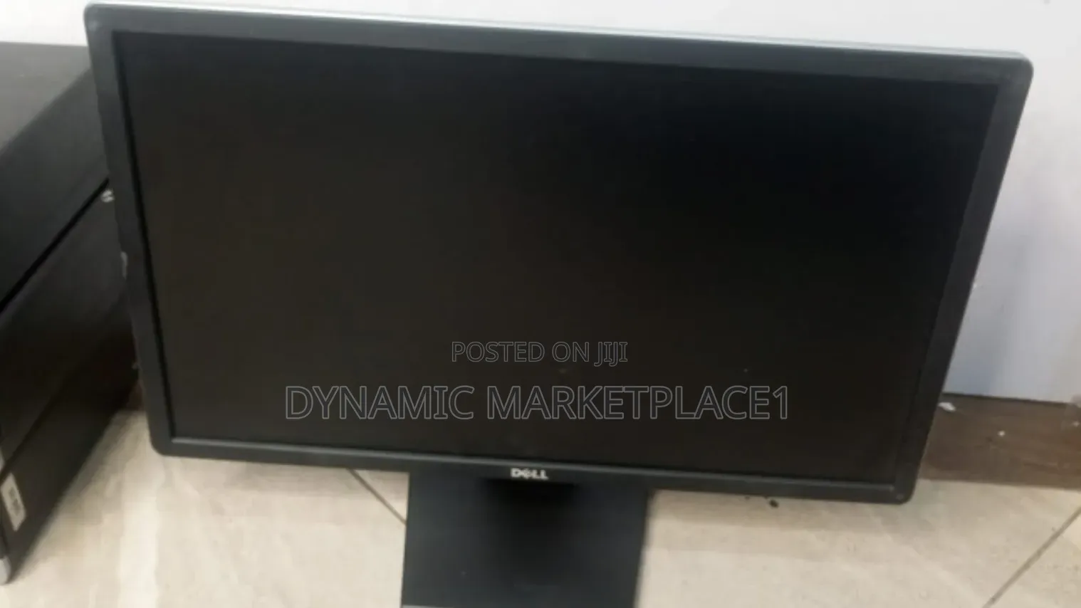 24inch Dell Monitor With VGA And, Flamed