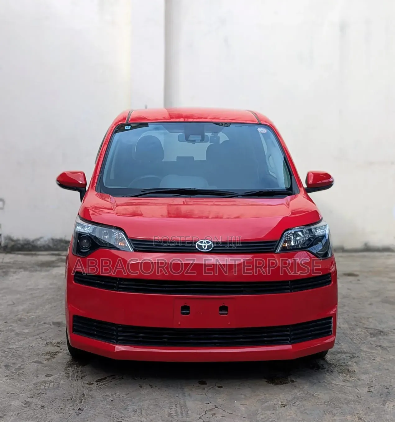 Toyota Spade 2018 Red