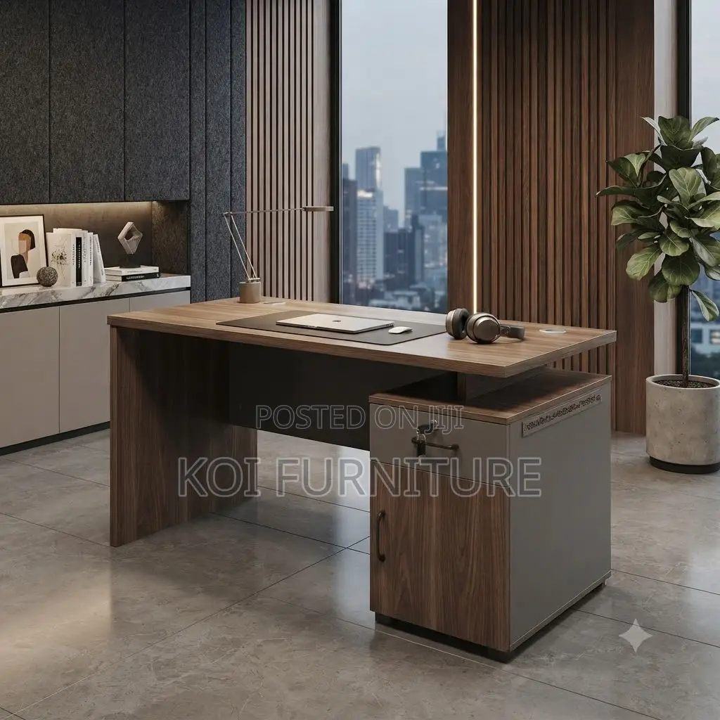 Office Desk; 1.4 Meter Executive Office Desk With Power Manage Cable