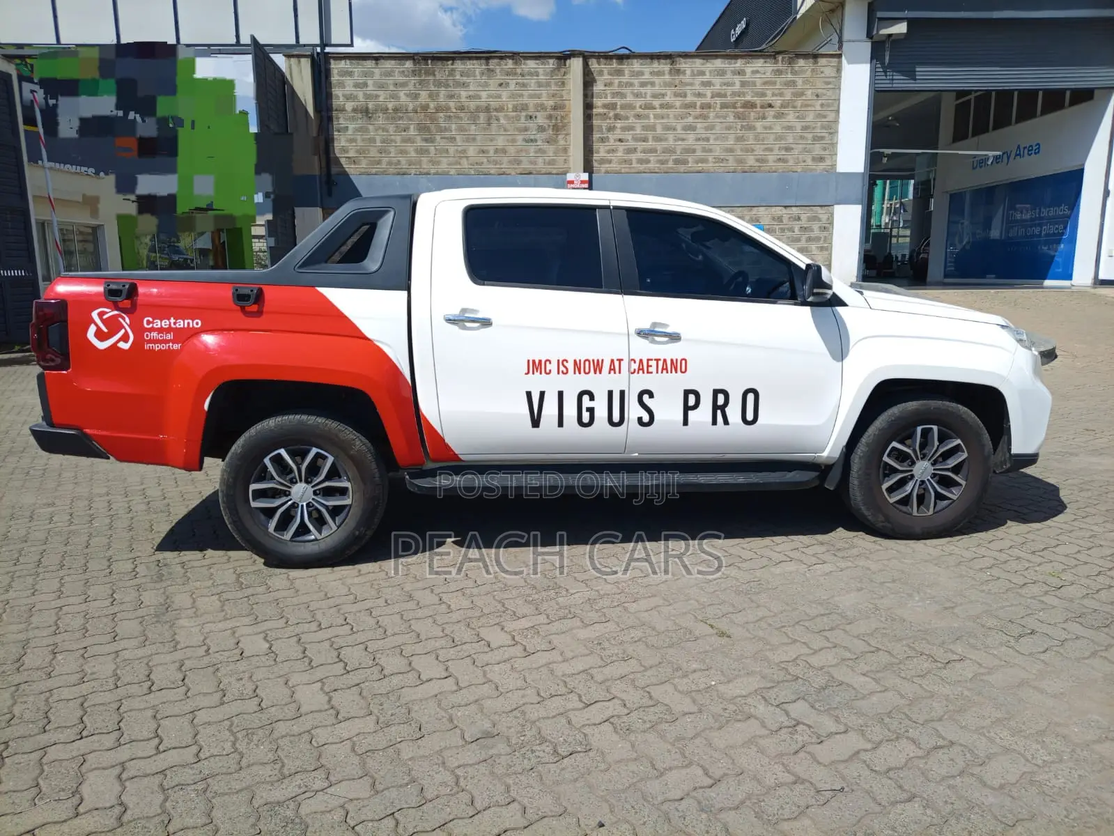 JMC Vigus 2024 White