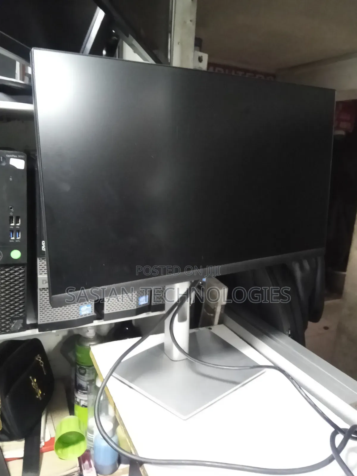 Dell 24 Inches Framless Monitor