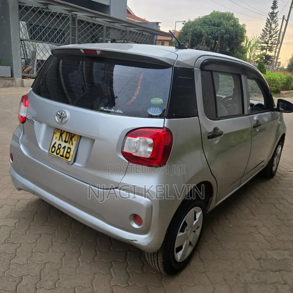 Toyota Passo 2016 Silver