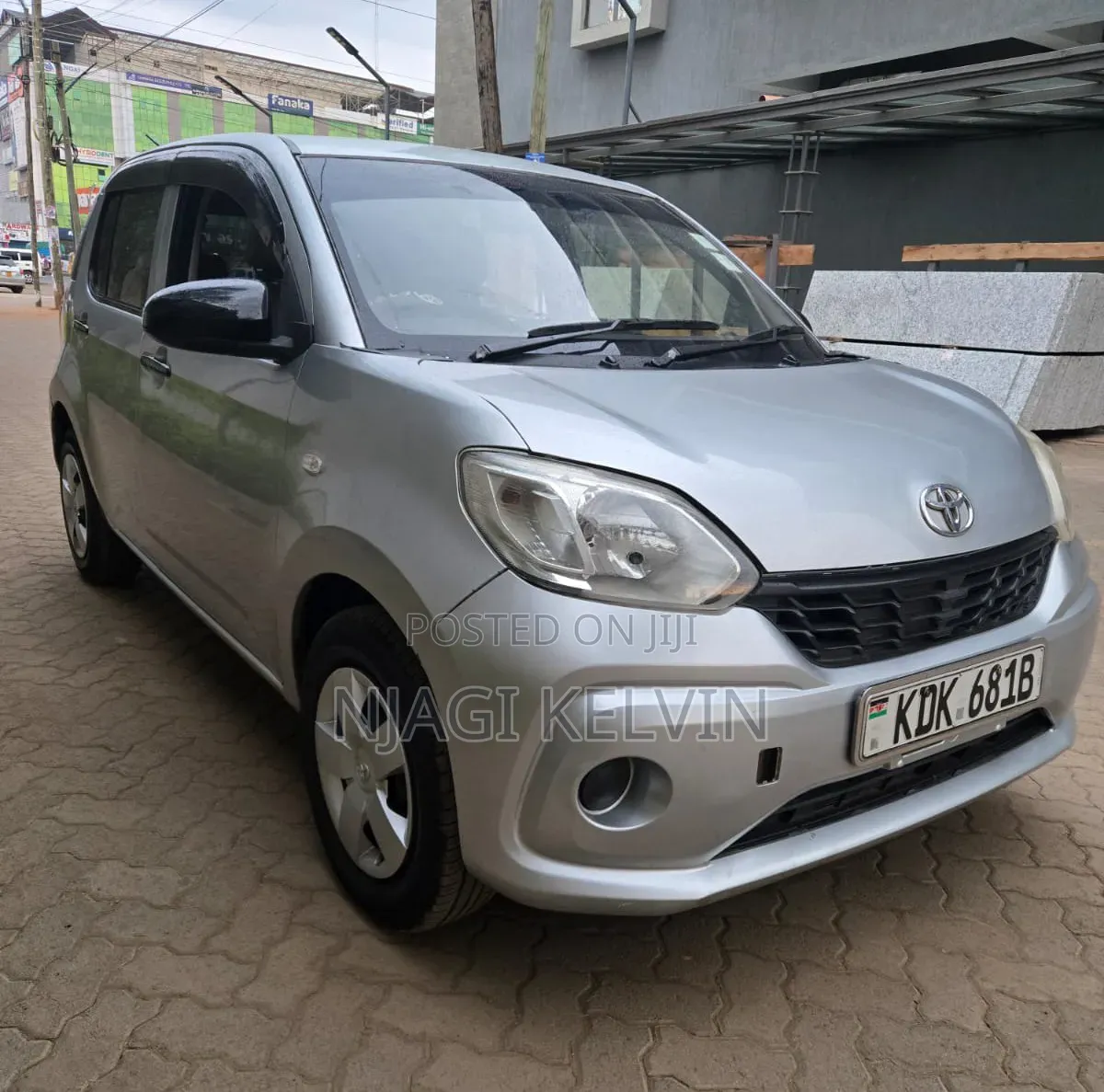 Toyota Passo 2016 Silver