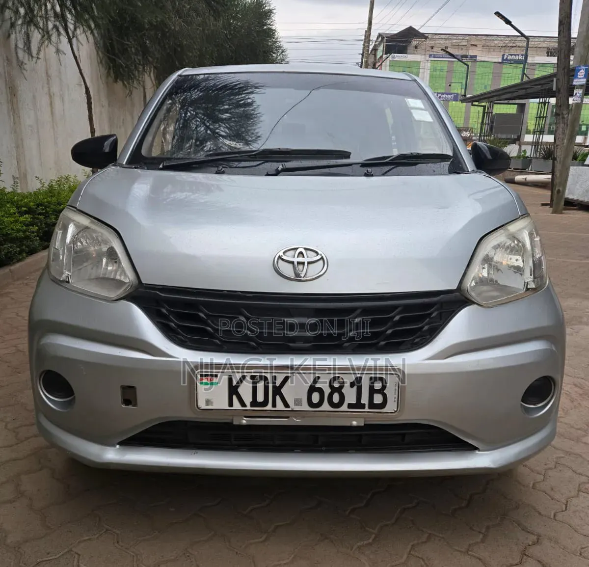 Toyota Passo 2016 Silver