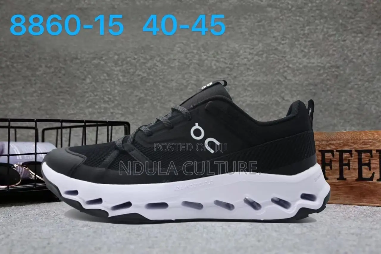 On Running Cloudhorizon Waterproof Sneakers