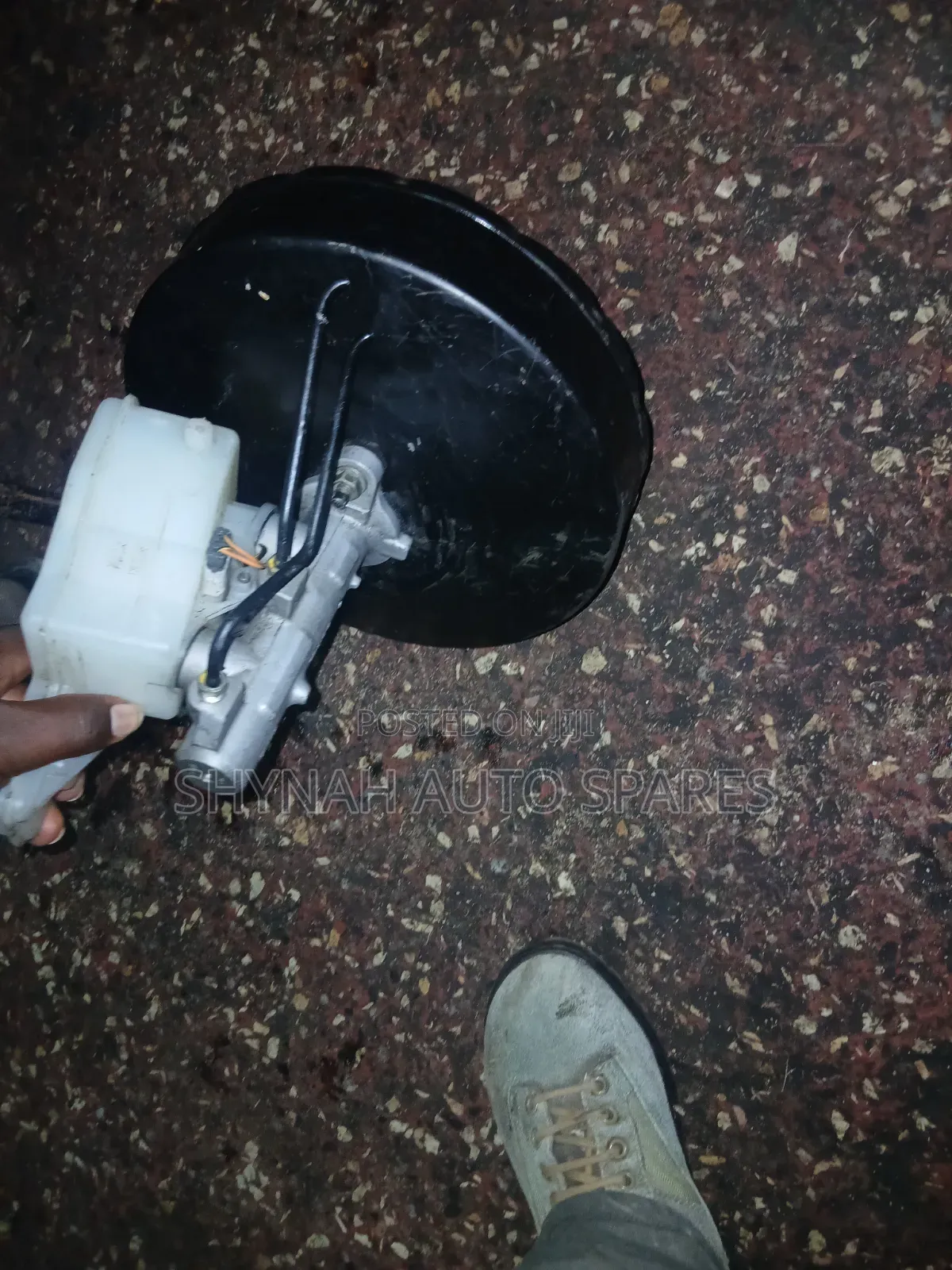 Nissan Tiida Brake Brake Booster and Brake Master Cylinder Complete