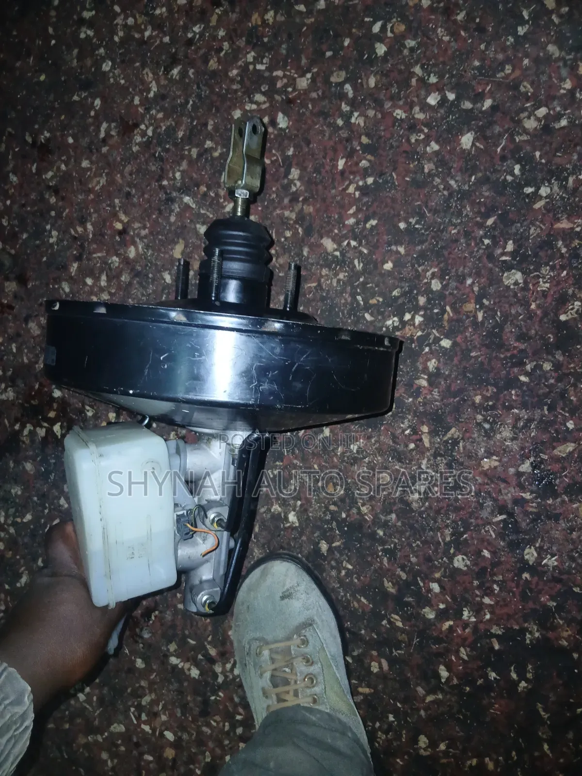 Nissan Tiida Brake Brake Booster and Brake Master Cylinder Complete