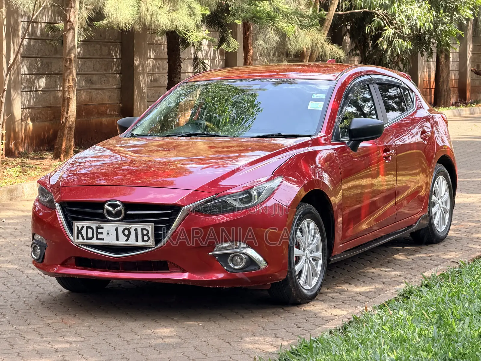 Mazda Axela SV Premium 2014