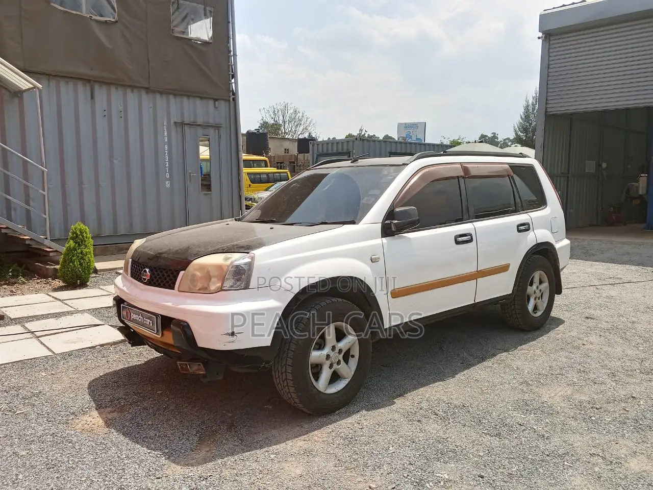 Nissan X-Trail 2000 White