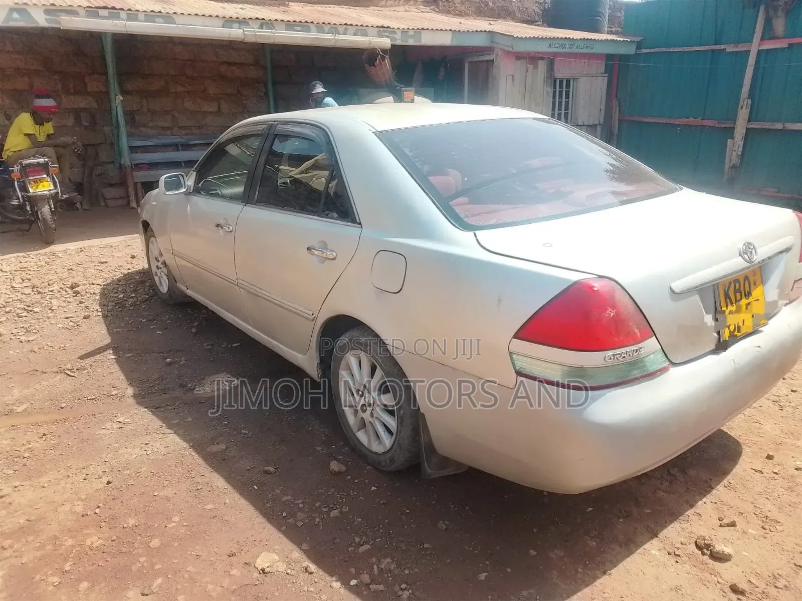 Toyota Mark II 2004 Silver