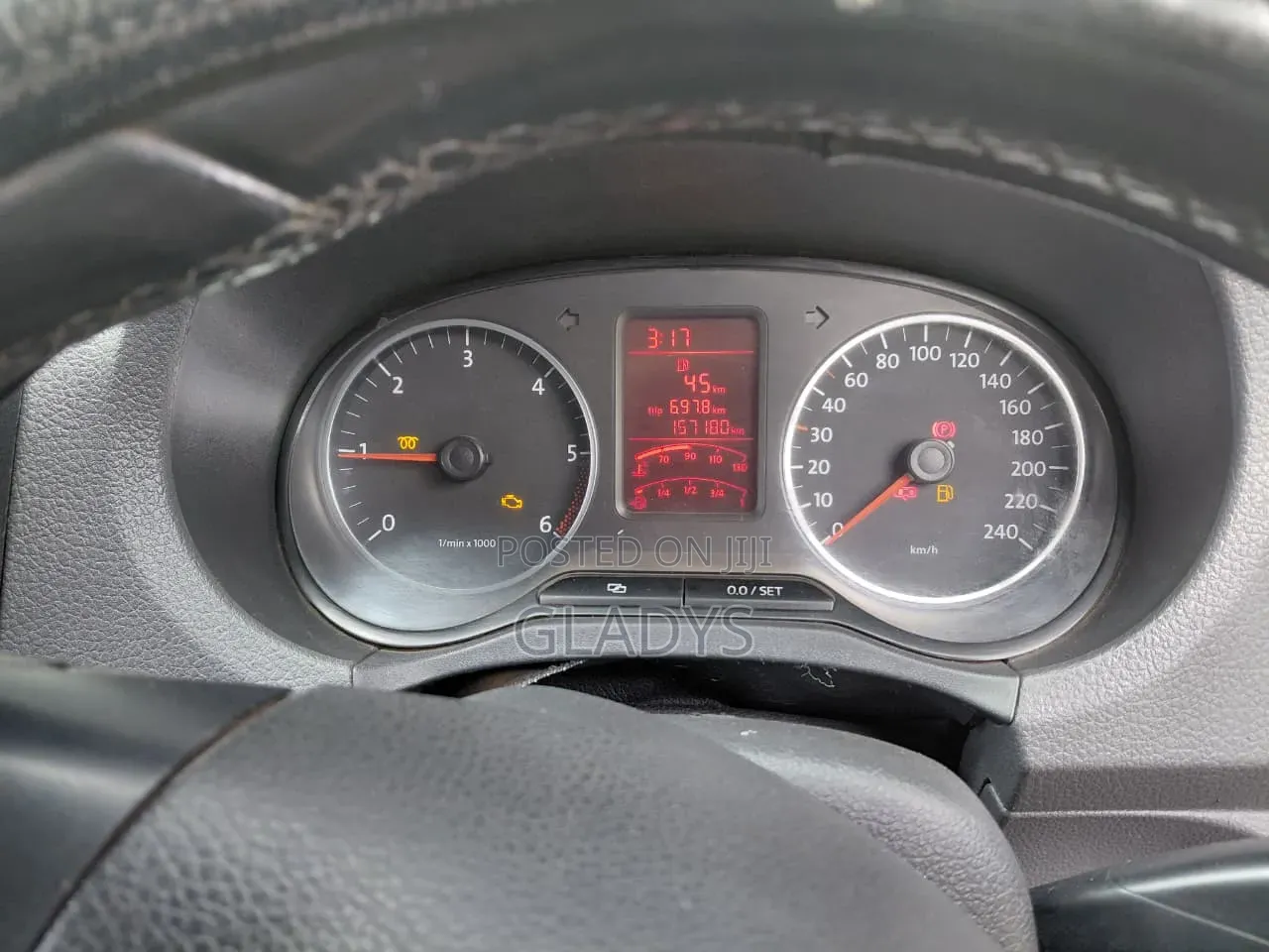 Volkswagen Amarok 2012 Gray