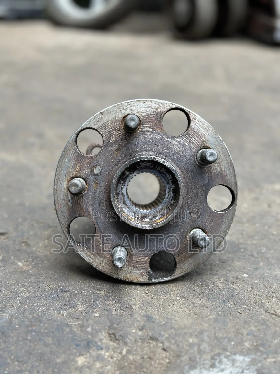 Rear Hub Subaru BP5