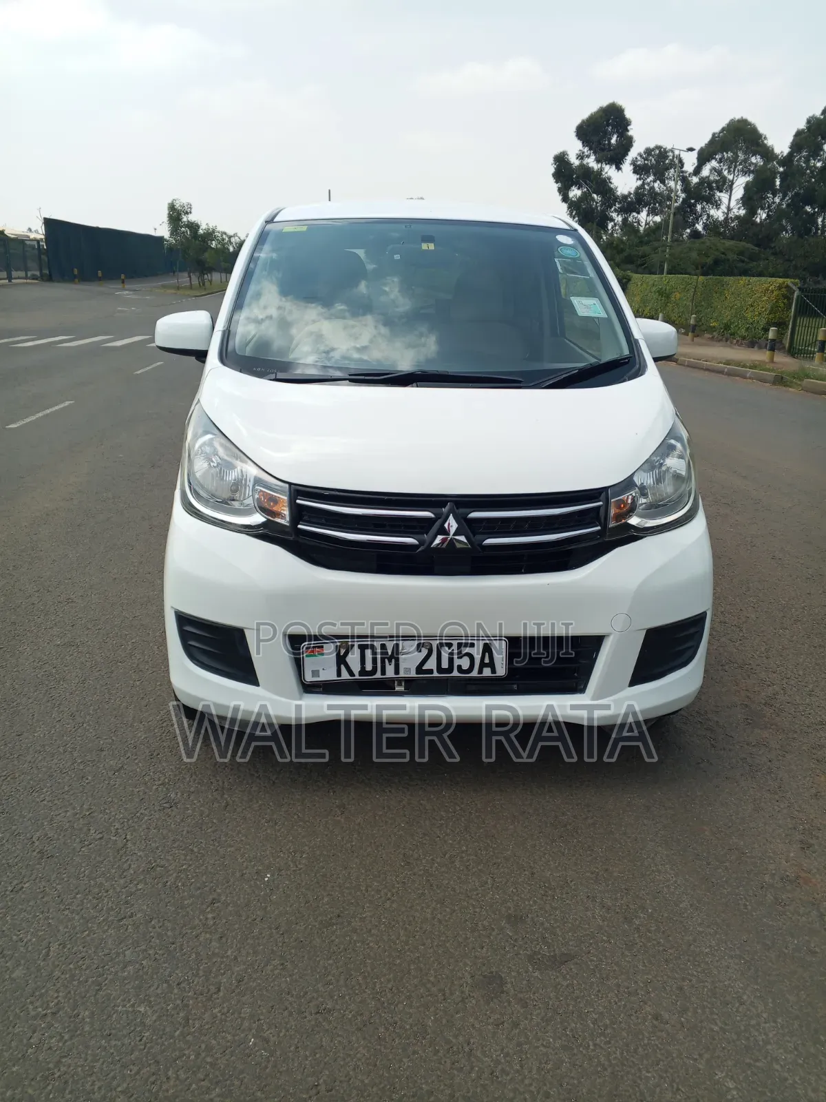 Mitsubishi EK Wagon 2016 White