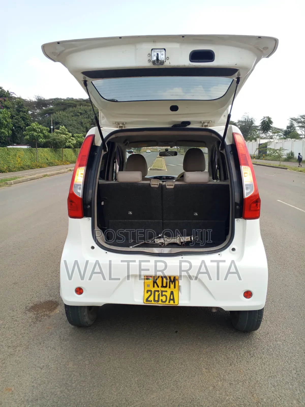 Mitsubishi EK Wagon 2016 White