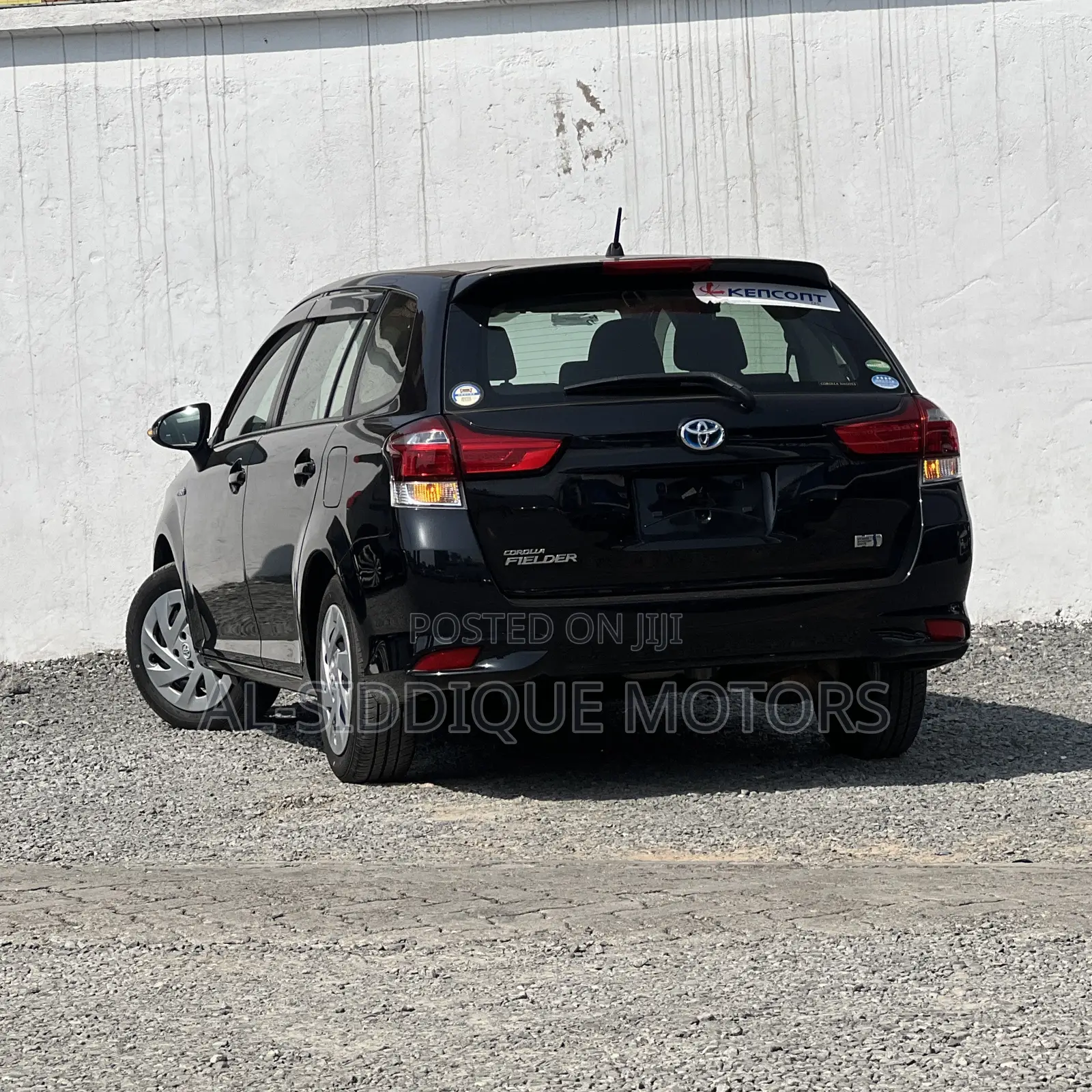 Toyota Corolla Fielder 1.5 Hybrid FWD 2020 Black