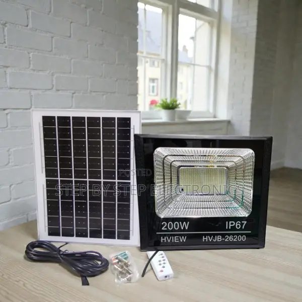 200w Solar Flood Light Outdoor Ip67 Waterproof Inbuilt Battery