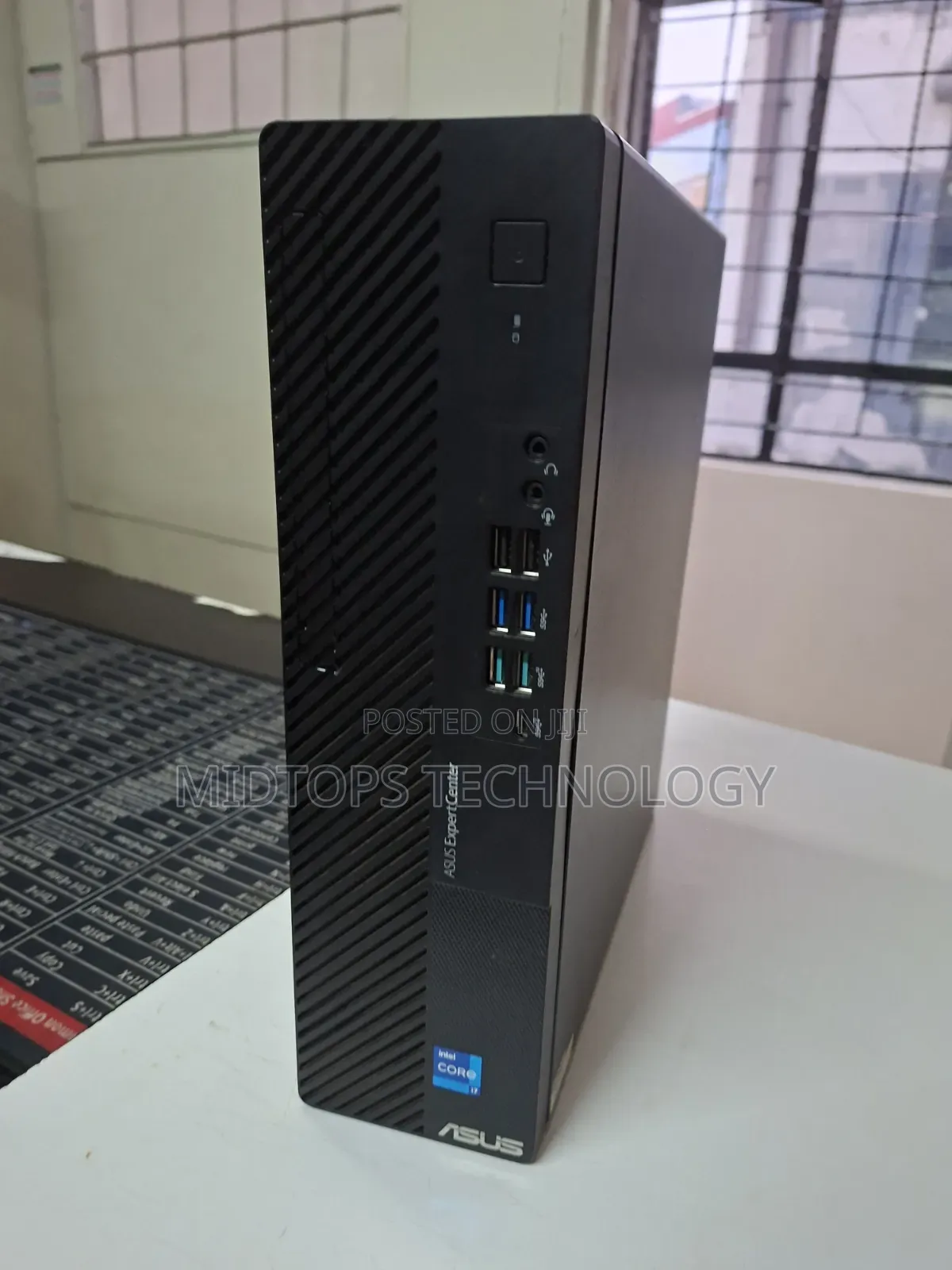 Desktop Computer Asus VivoMini VM65N 16GB Intel Core i7 SSD 256GB