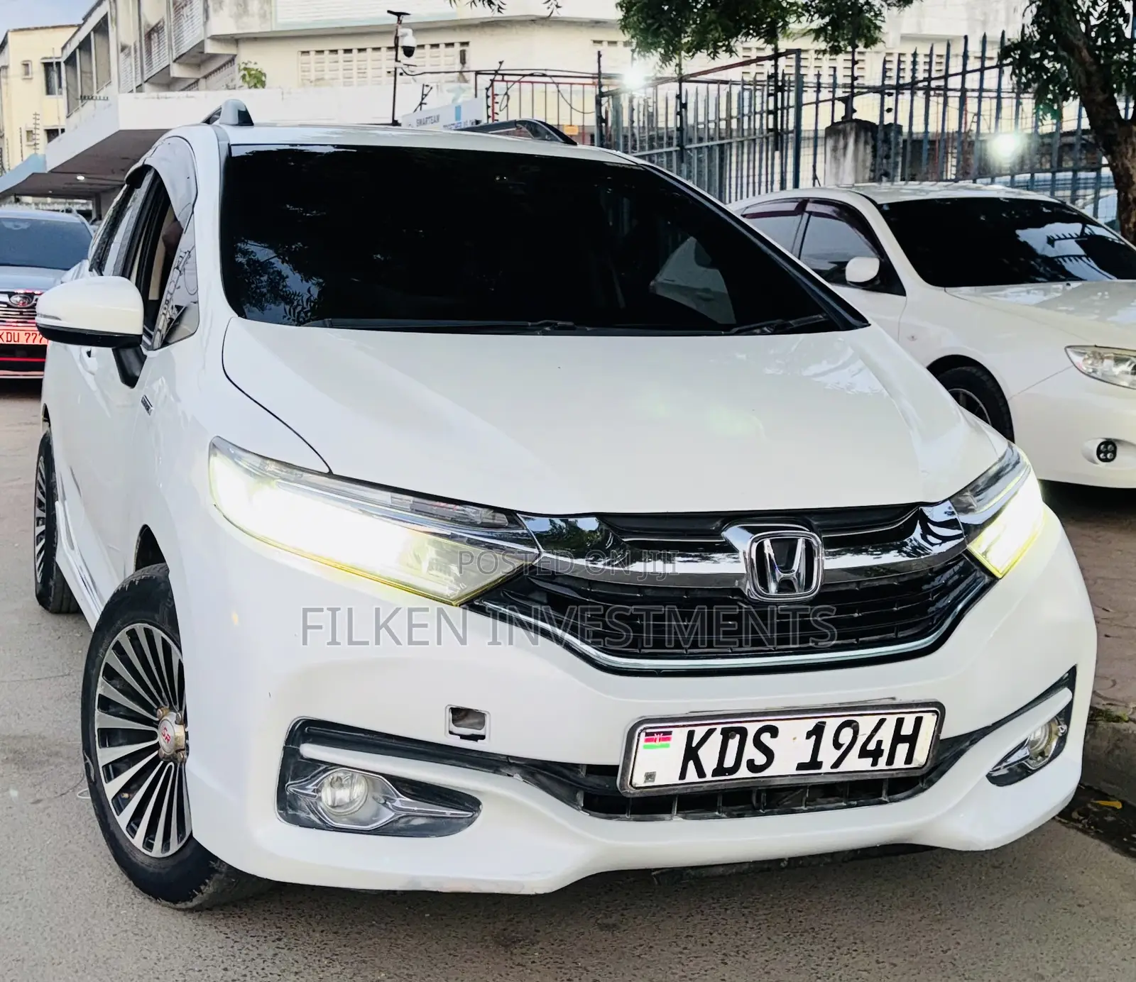 Honda Fit Shuttle 1.5 Hybrid 2WD 2017 White