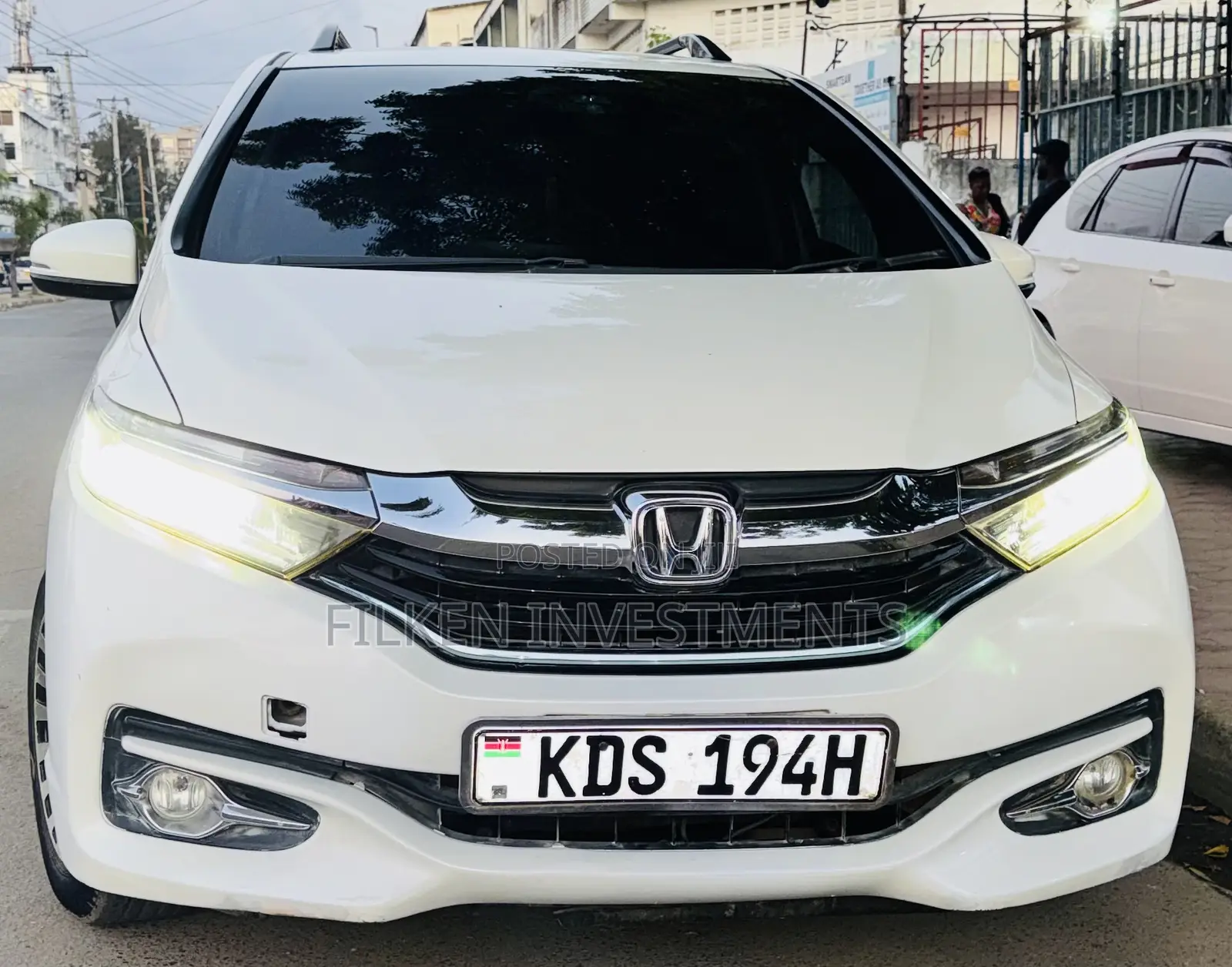 Honda Fit Shuttle 1.5 Hybrid 2WD 2017 White