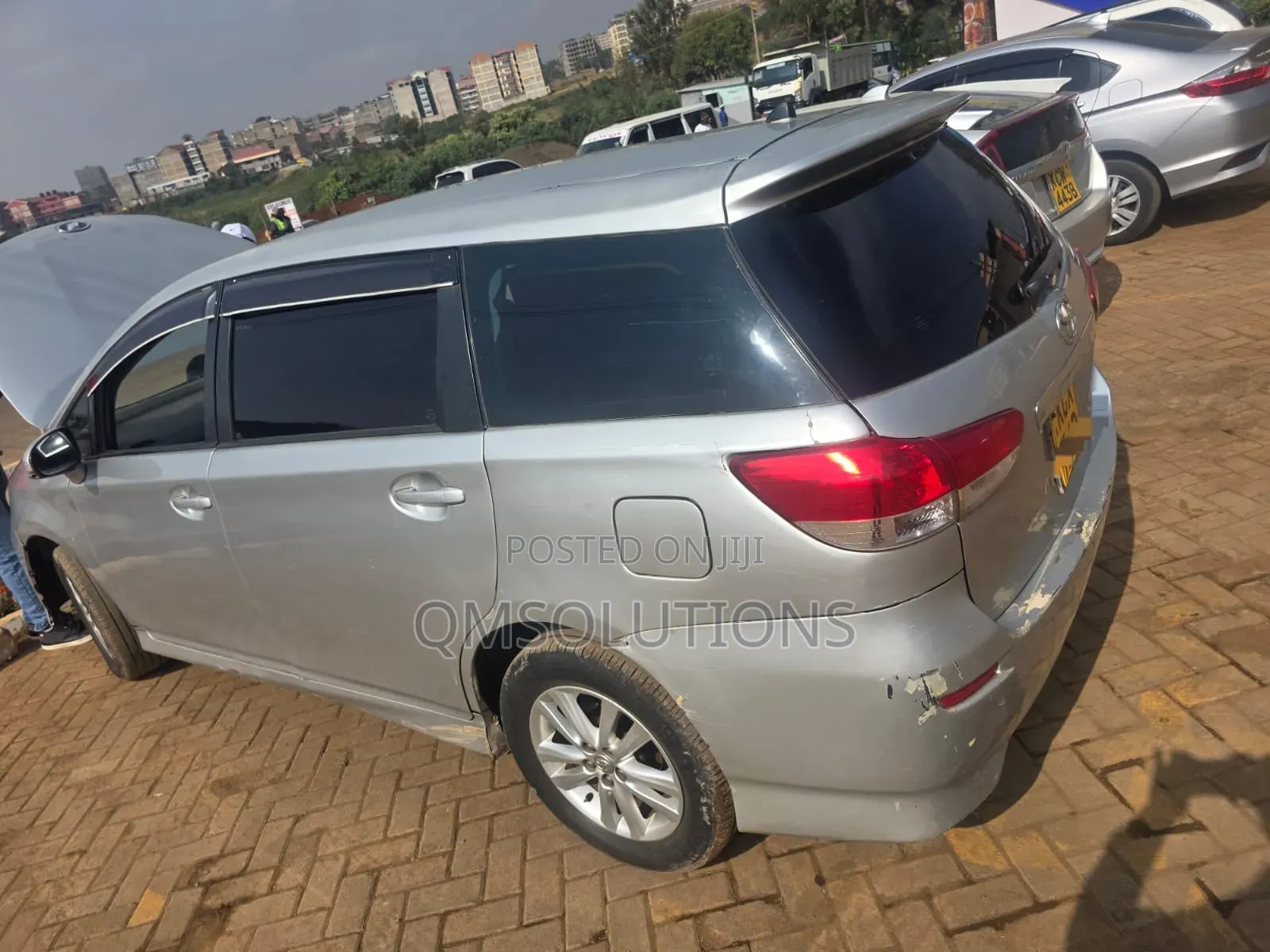 Toyota Wish 2012 Silver
