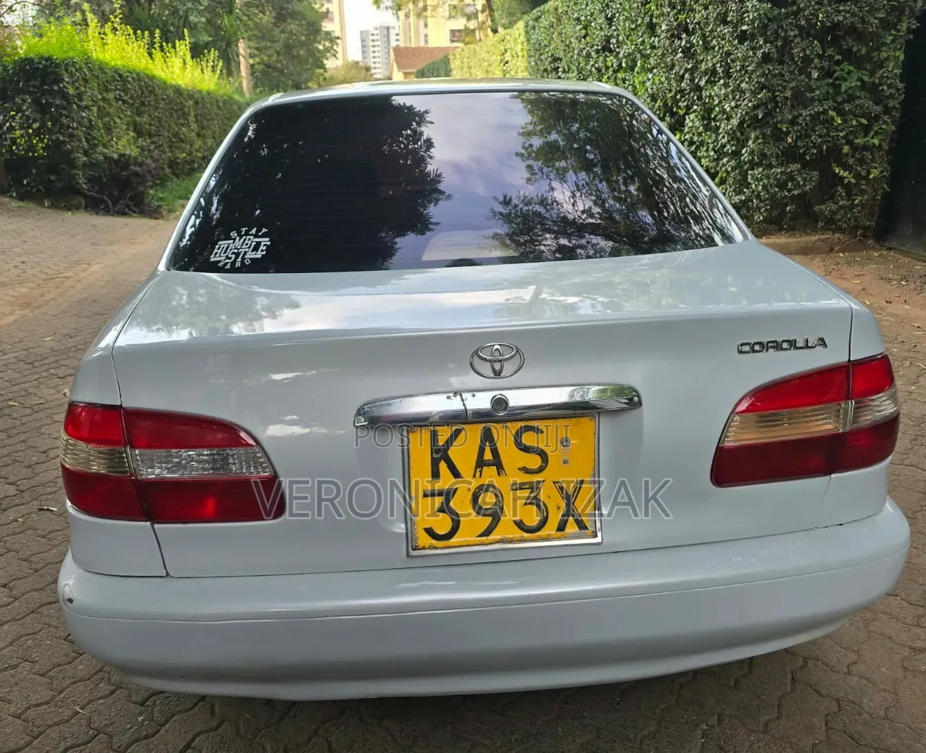 Toyota Corolla 1998 Silver
