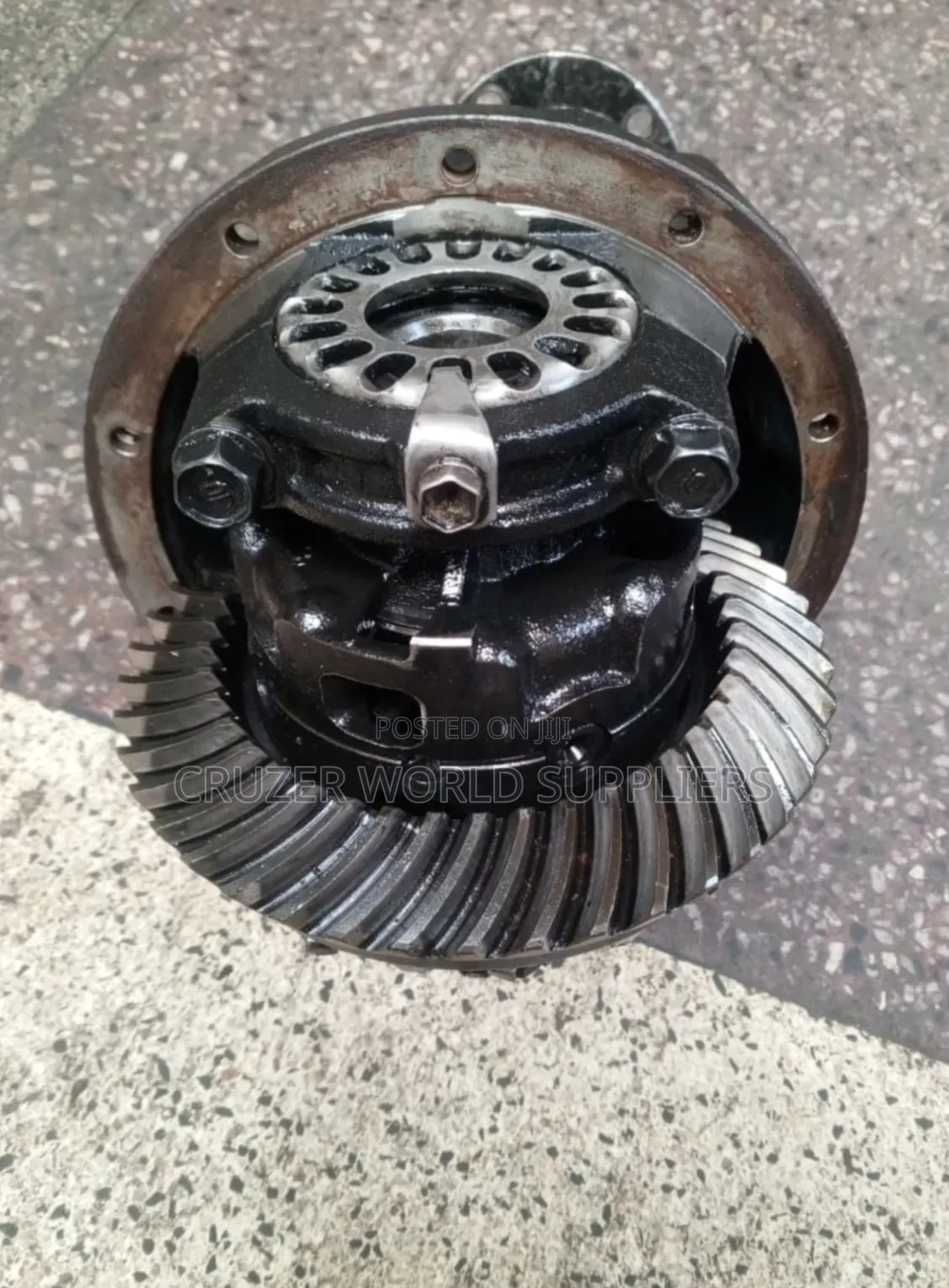 Hilux Surf Rear Differential