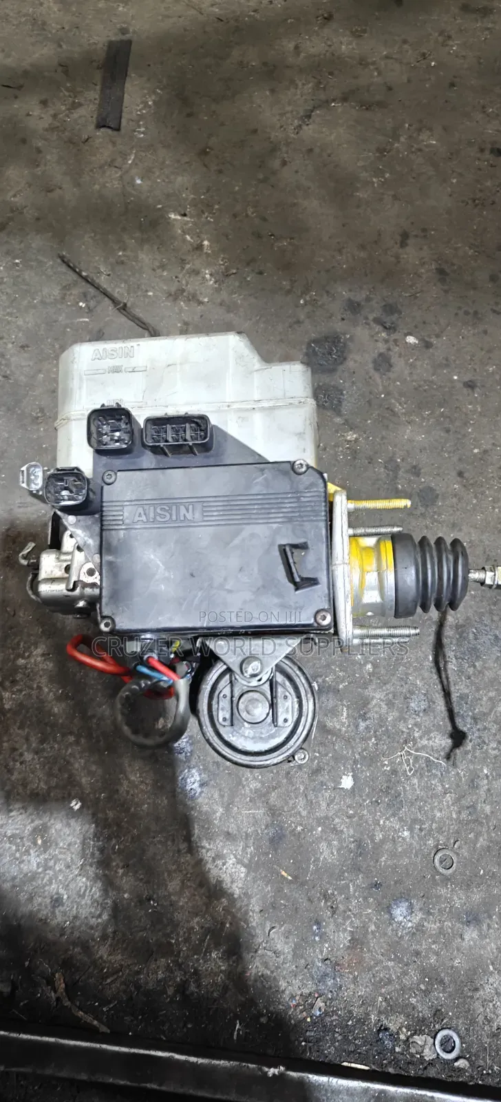 Landcruser 100 Seris Brake Booster Complete
