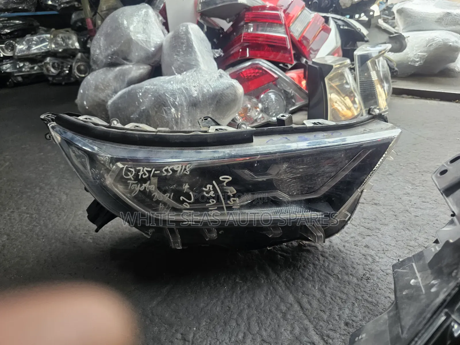 Rav 4 2020 Headlight