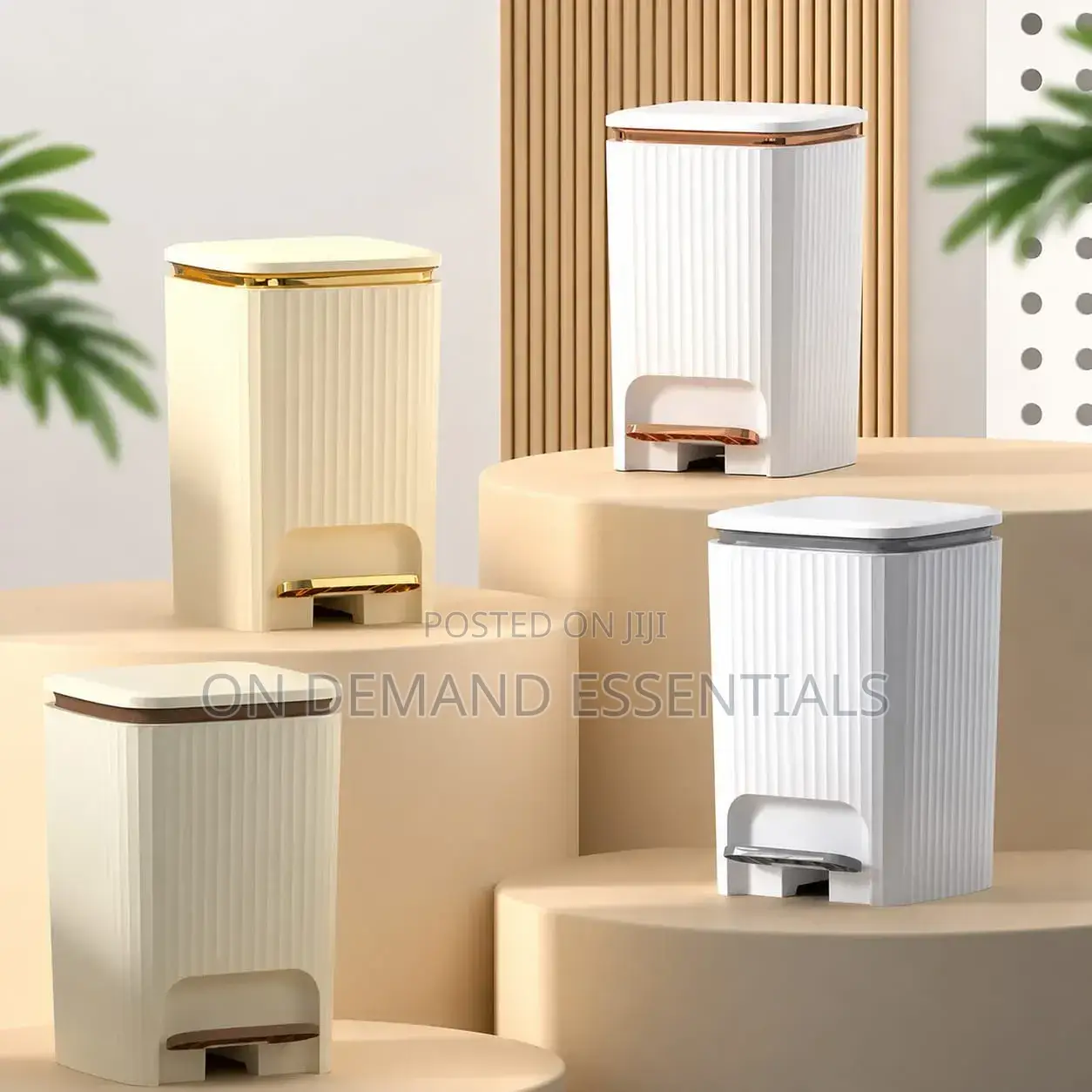 Foot Pedal Dustbin/Trash Can