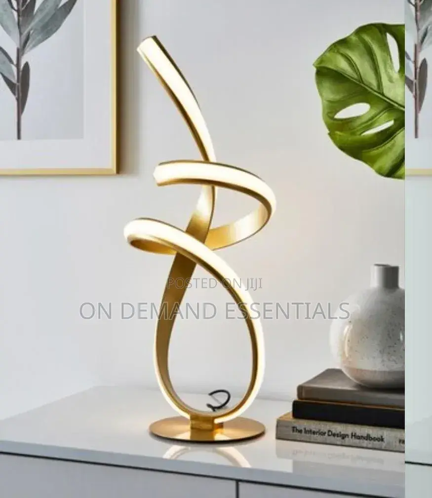 Gold Ribbon LED Table LampGold Twisted Frame With LED stripsWarm