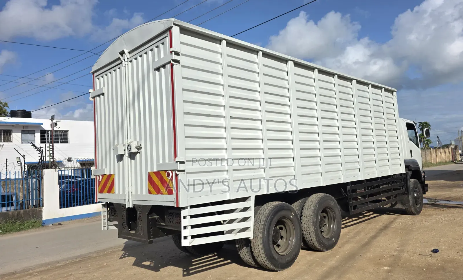 Isuzu FVZ Truck