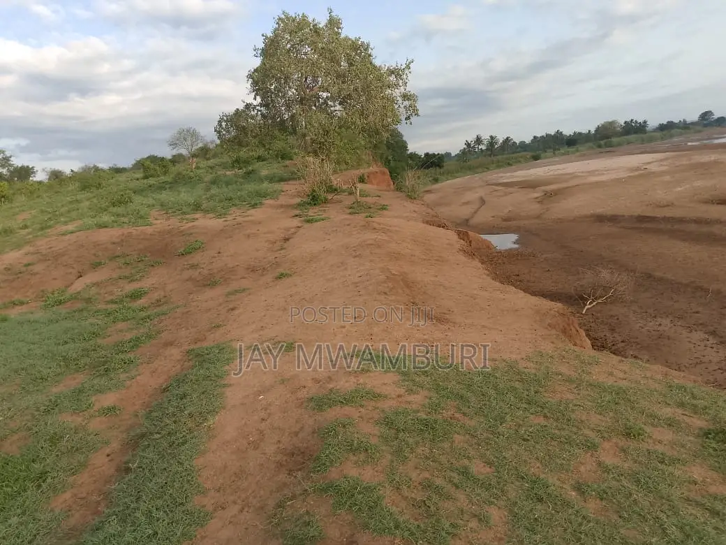 150 Acre Lango Baya Malindi