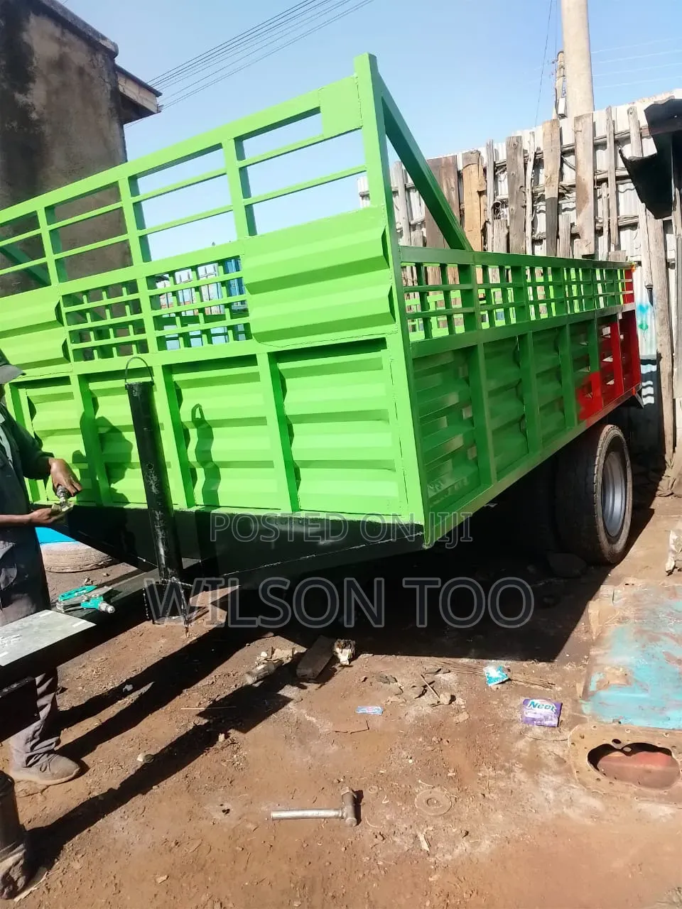 Tractor Trailer 7 Tonnes Green
