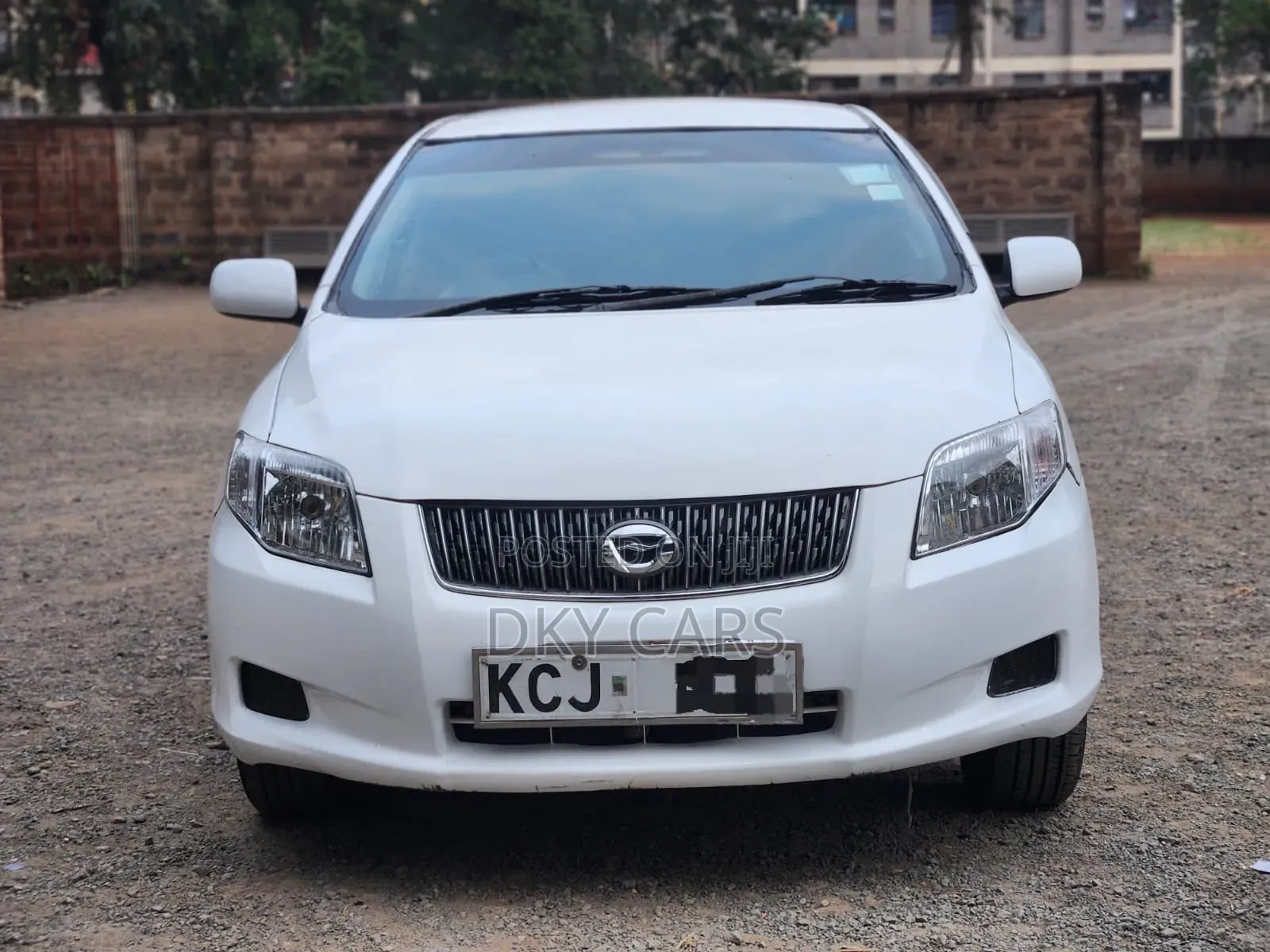 Toyota Corolla Fielder 2010 White
