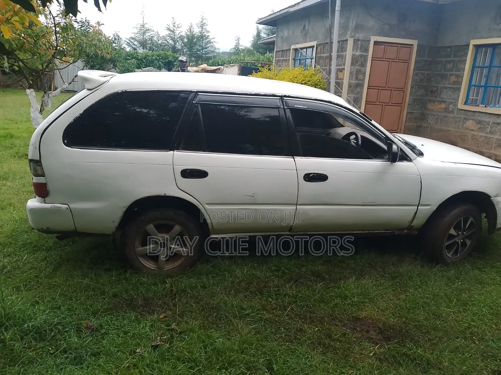 Toyota Corolla II 1998 White