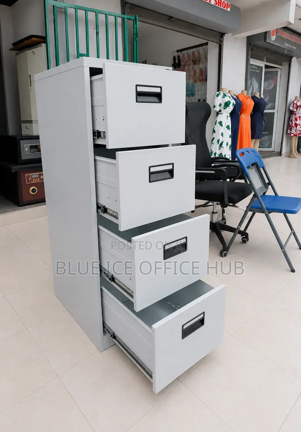 Heavy Duty Lockable 4Drawer Storing Cabinet