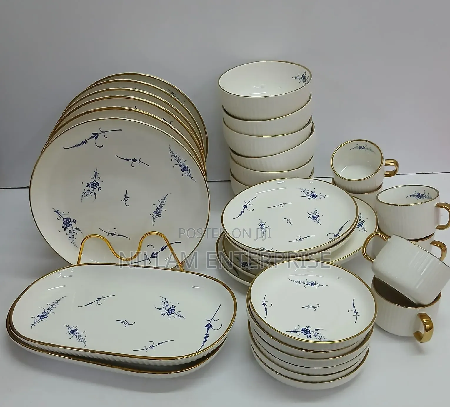 32 PCS High Quality Ceramic Dinner Set