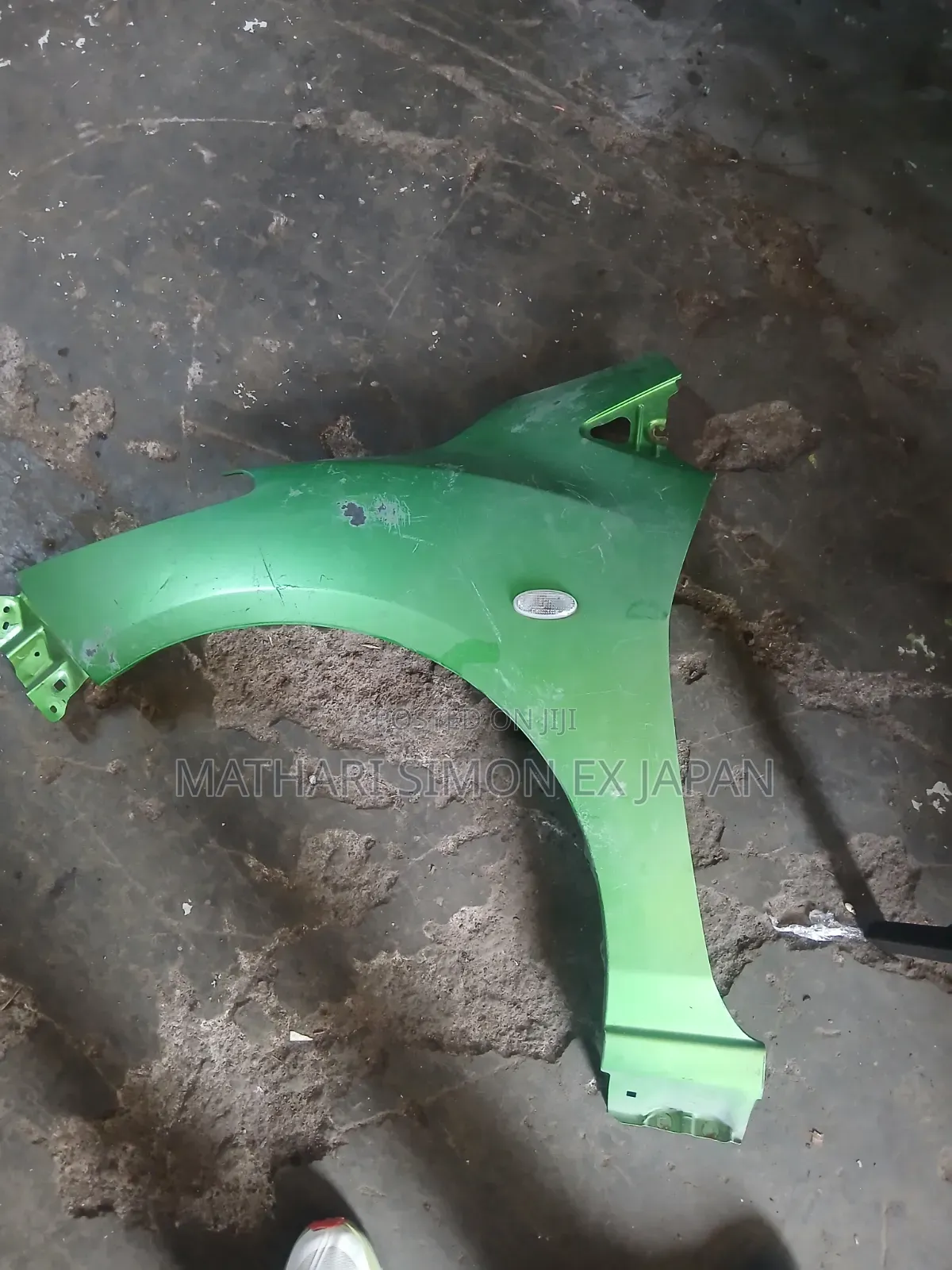 Mazda Demio DE Wing/Fender LH
