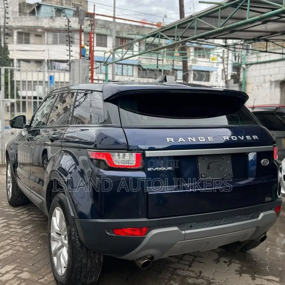 Land Rover Range Rover Evoque SE 4x4 5-Door 2017 Blue