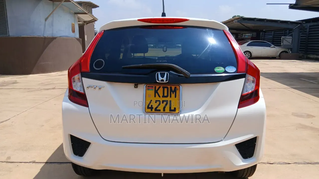 Honda Fit 2016 White