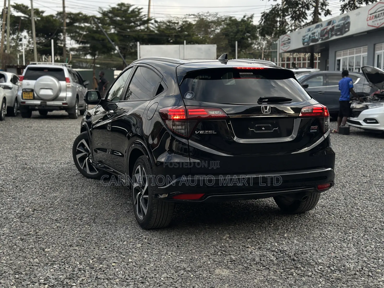 Honda Vezel 1.5 2WD 172 hp 2019 Black