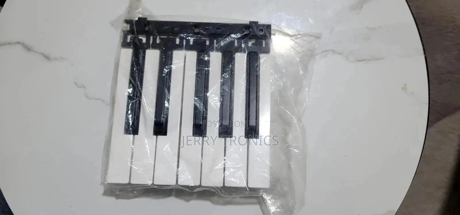 Yamaha PSR S-670 Octave Key