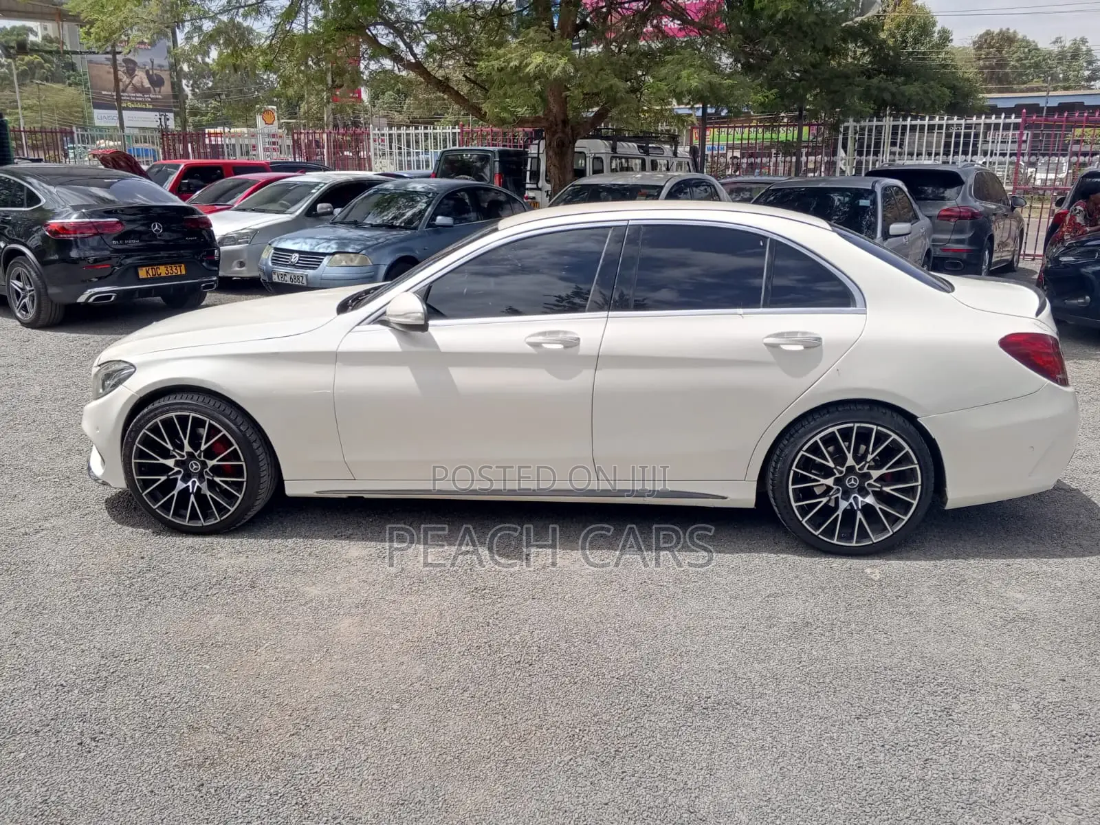 Mercedes-Benz C180 2015 Off white