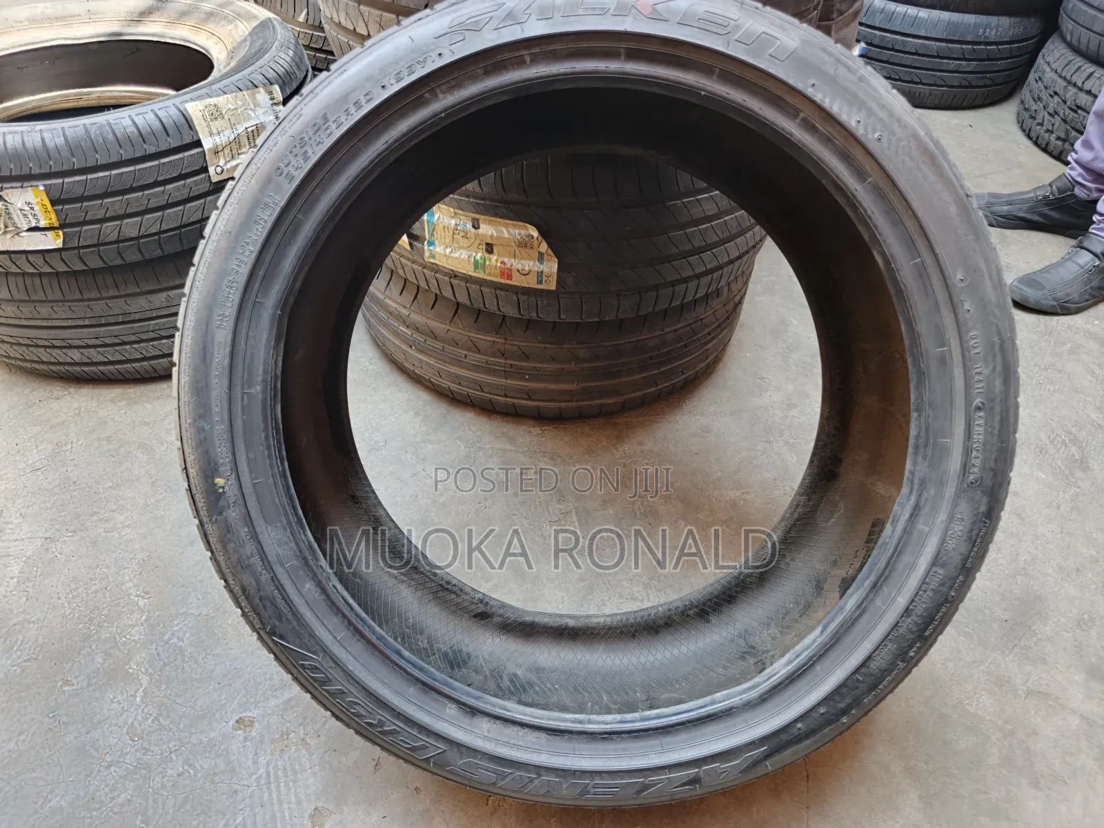 245/40r20 Falken Tyre