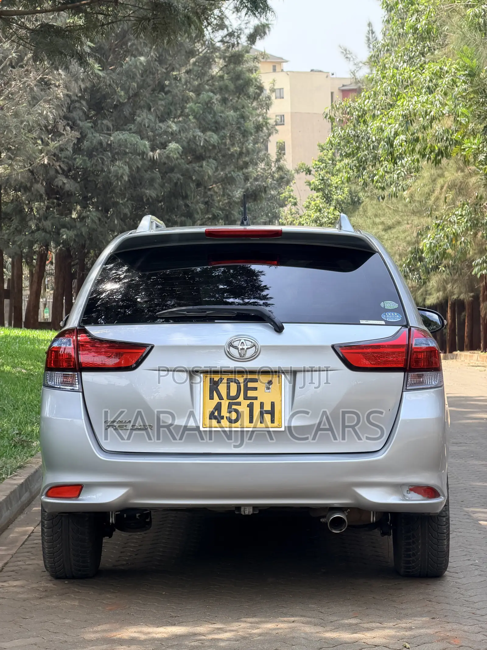 Toyota Corolla Fielder 1.5 Petrol FWD 2016 Silver