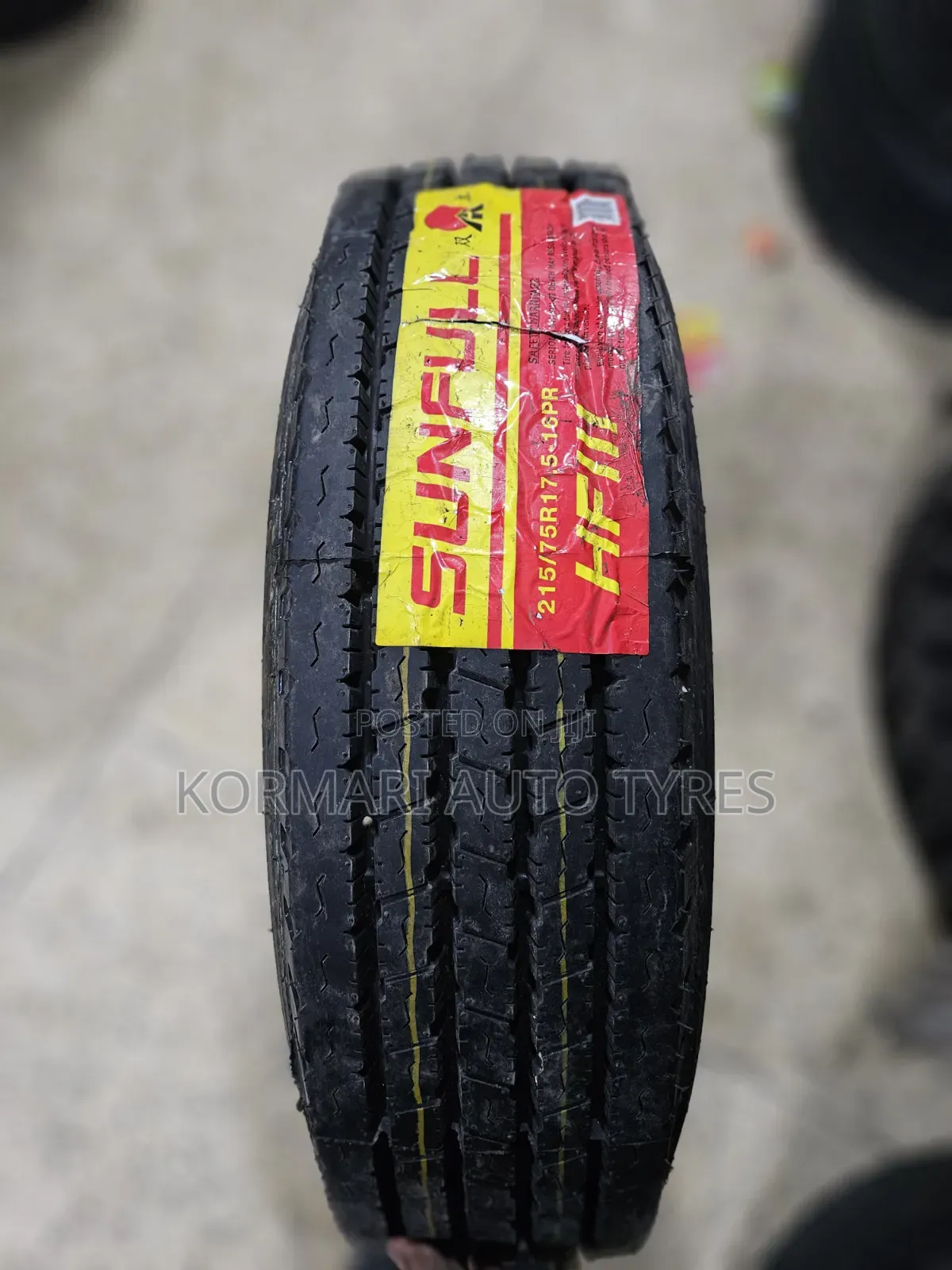 215/75r17.5 Sunfull Tyre