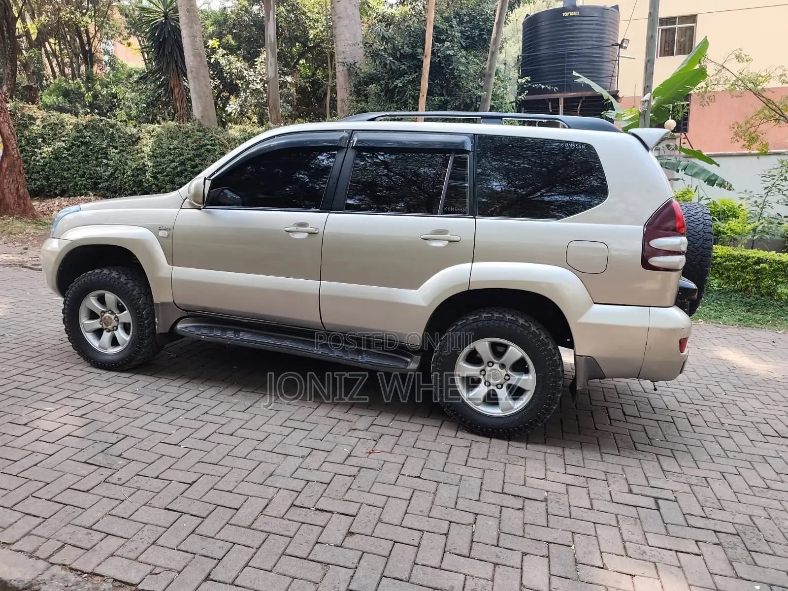 Toyota Land Cruiser Prado 2003 Gold