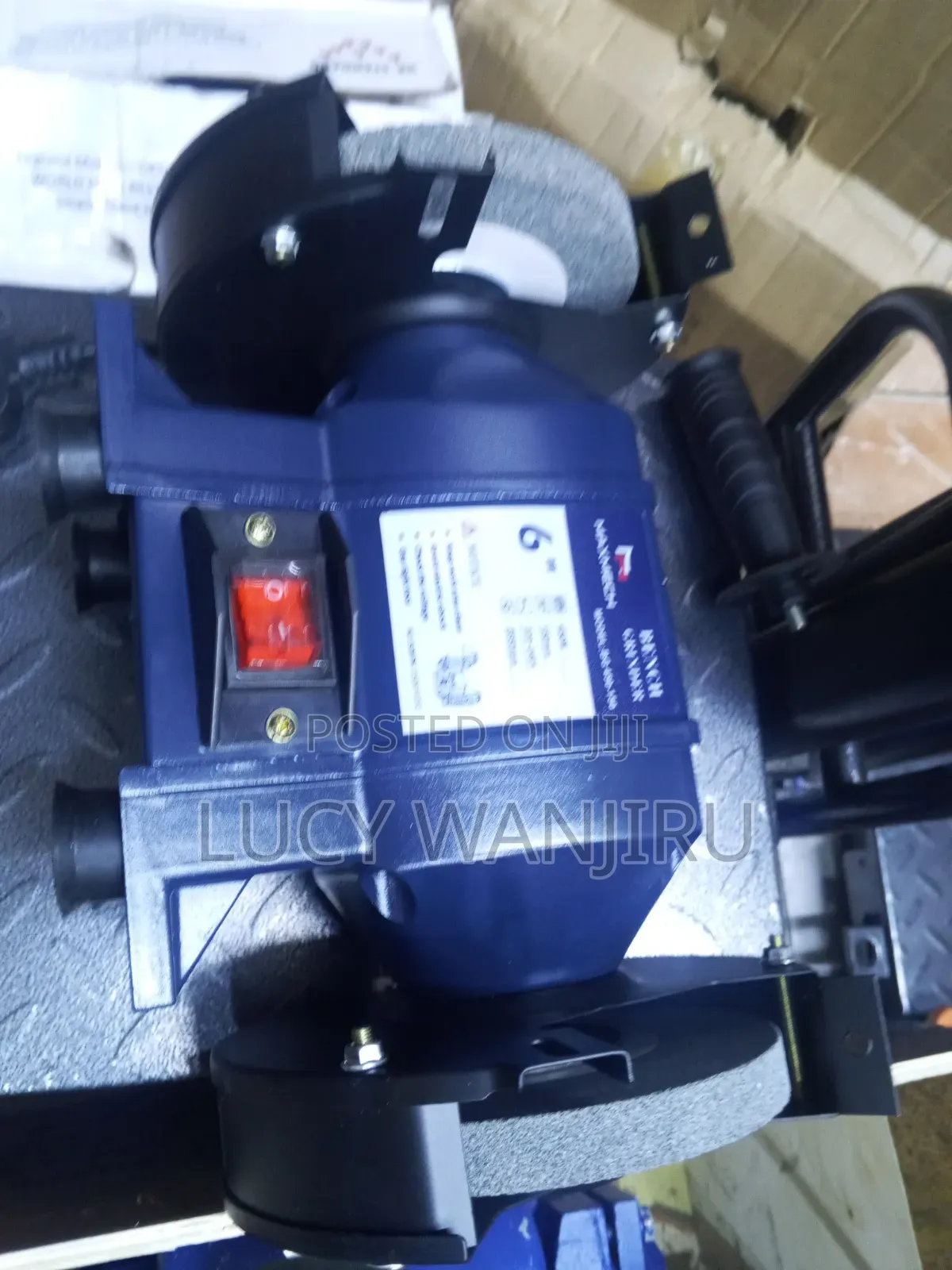 Durable Long Lasting Maxmech Bench Grinder