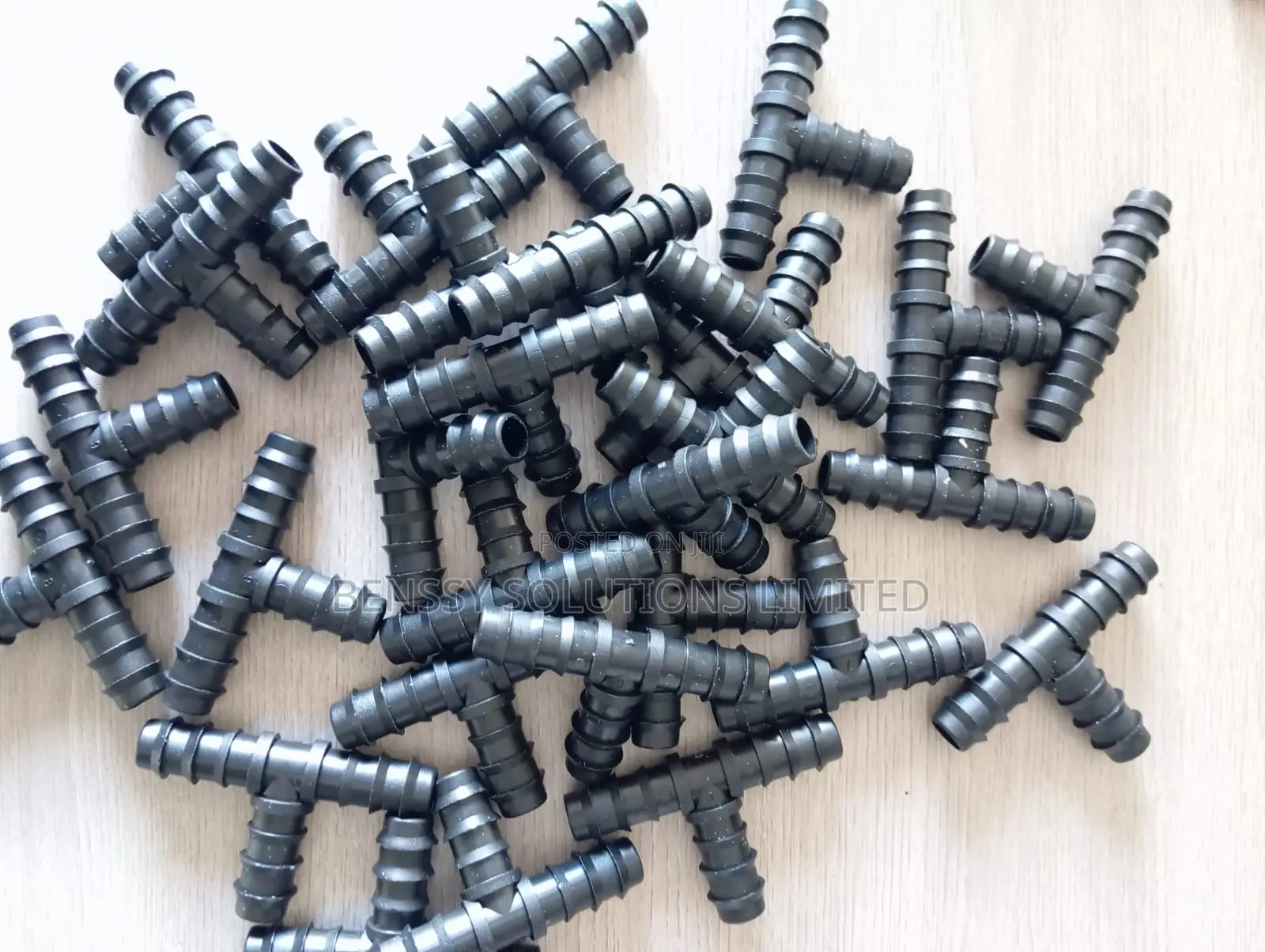 PE Barbed Tee 16MM