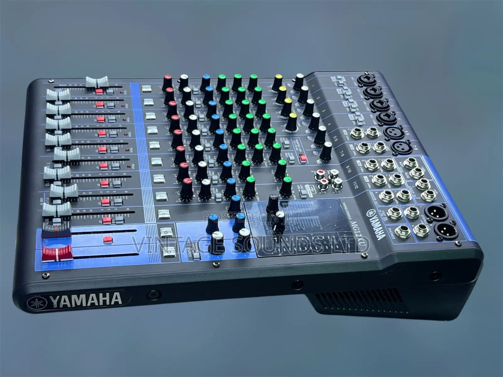 Yamaha MG12XU 12-Channel Mixer With USB FX - Excellent Condition